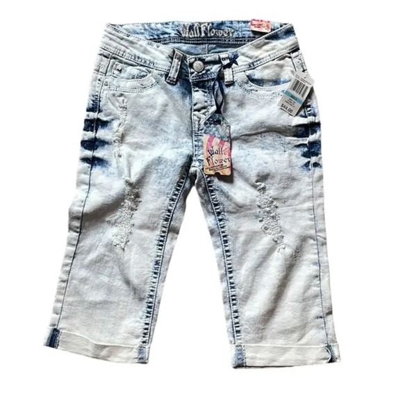 NWT Girl's Wallflower‎ Capri Jeans Size 5 - Picture 1 of 10